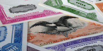 Market Reacts: Key Earnings Reports Set to Drive Stock Trends This Week